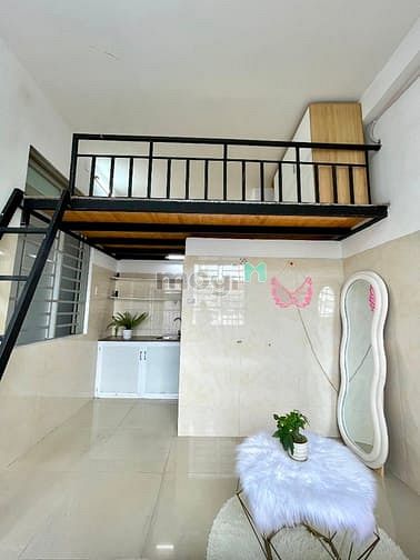 Hình ảnh Phòng cho thuê có gác có ban công cách Etown Tân Bình chỉ 3p