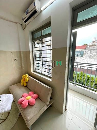 Hình ảnh Phòng cho thuê có gác có ban công cách Etown Tân Bình chỉ 3p