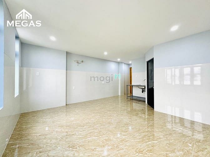 Hình ảnh Cho Thuê Phòng Mới 100% Siêu Rộng Ngay Trung Tâm Gò Vấp