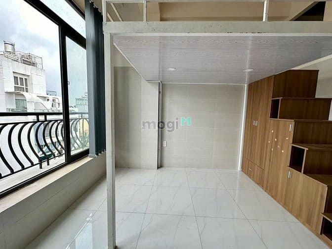 Hình ảnh DUPLEX ban công đẹp mê ly giá rẽ