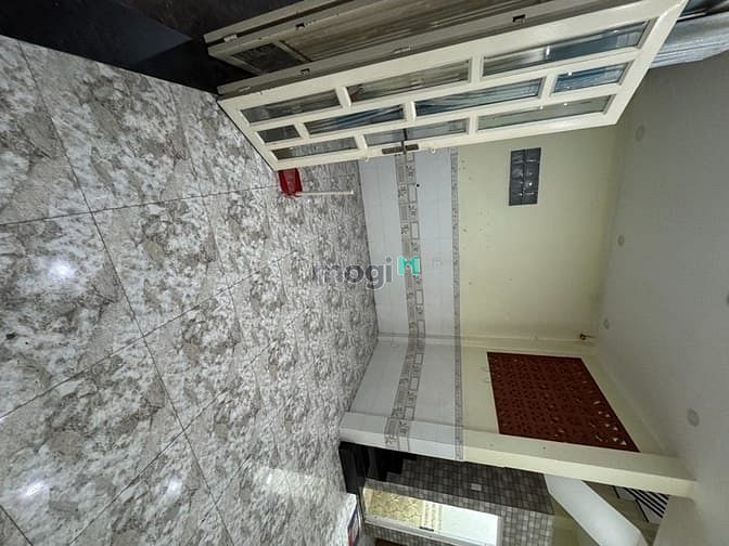 Hình ảnh Bán nhà 3 tầng ngang 5,2m khu tên lửa