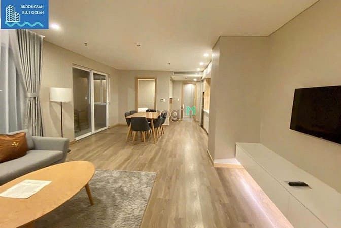 Hình ảnh F.Home 2-bedroom luxury apartment for rent