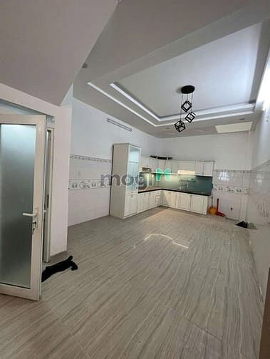 Hình ảnh Cho thuê nhà mặt tiền đường số Cư Xá Lữ Gia phường 15 Quận 11