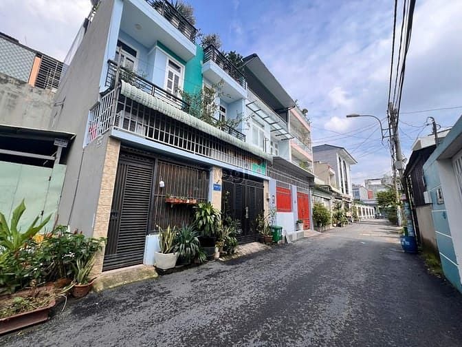 Hình ảnh Bán lô đất hẻm ô tô đường 102, Tăng Nhơn Phú A, Q9 giá 4,6 tỷ/80m2