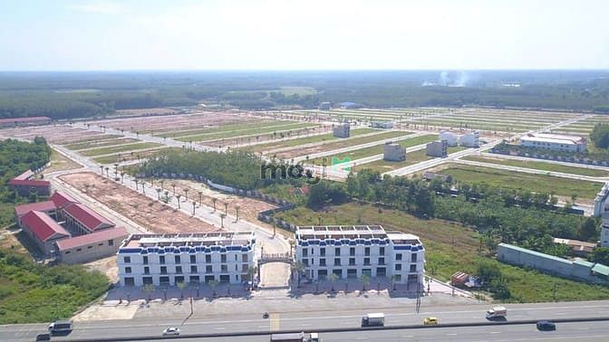 Hình ảnh Vị trí đẹp với suất ưu đãi đặc biệt. Chỉ 368 triệu sở hữu nền đất BD
