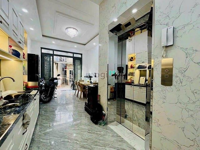 Hình ảnh BÁN GẤP siêu phẩm 40 Lam Sơn, P6, Bình Thạnh, 56m2, 5tỷ100, sổ sạch