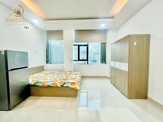 Hình ảnh Studi Cửa Kính Sang Trọng Gần cầu Nguyễn Văn Cừ