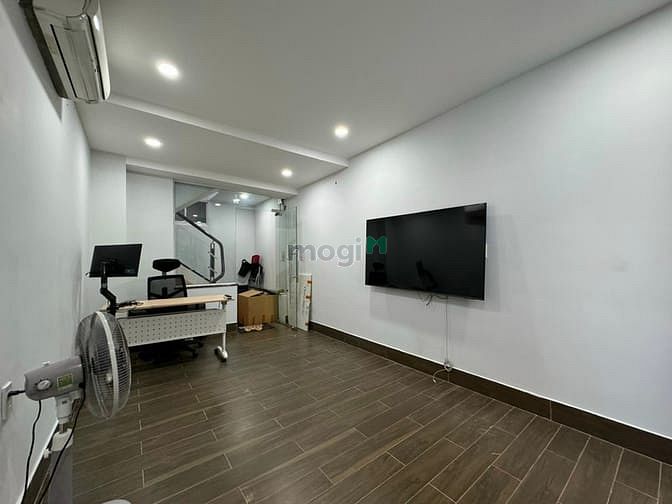Hình ảnh Cho thuê nhà nguyên căn Điện Biên Phủ - Bình Thạnh
