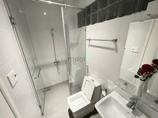 Hình ảnh Mb6623 nạp rút nhanh chóng full nội thất hạt dẻ ngay trung tâm Quận 1