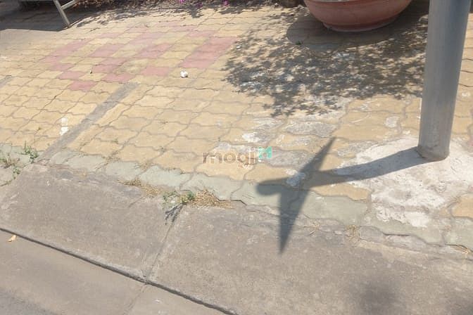 Hình ảnh Cần cho thuê lô đất 5x24m 15tr/th Đường D2 (Gần Đại Học HUTECH), Q9