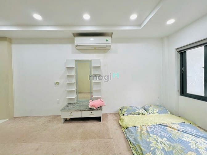 Hình ảnh Studio Mới 100% Ban Công Full Nội Thất