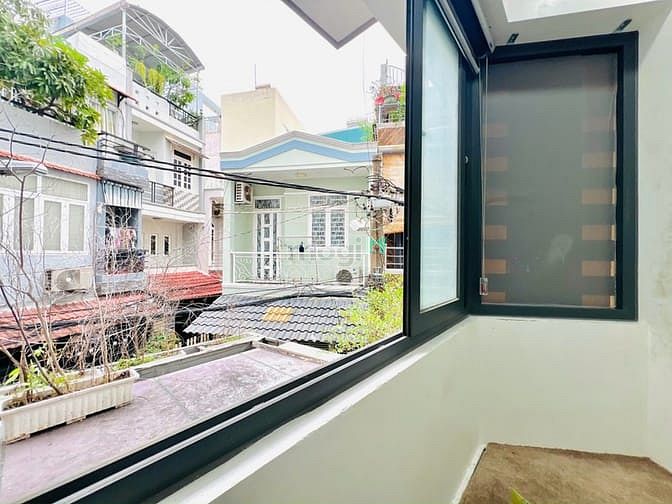Hình ảnh Studio Mới 100% Ban Công Full Nội Thất