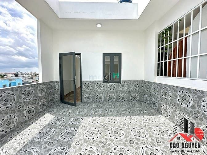 Hình ảnh Nhà 1 trệt 1 lửng 3 lầu, 5 phòng ngủ, Đường Liên Khu 4-5.