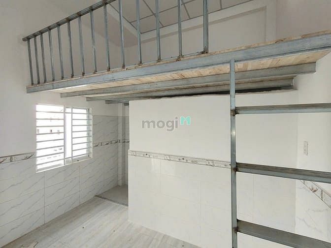 Hình ảnh Phòng mới gần Phan Văn Hớn, giá từ 2tr2