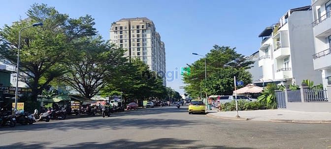 Hình ảnh Mặt tiền Huy Cận KDC Gia Hòa, Phước Long B, quận 9, 22,7tỷ/175m2.