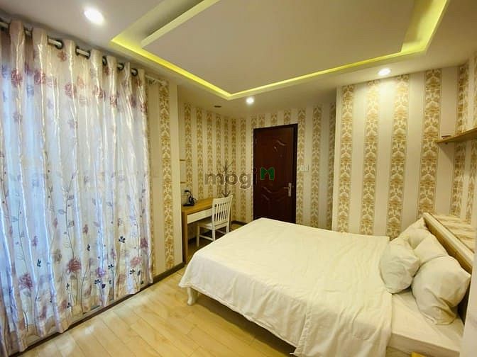 Hình ảnh CHDV 2PN-2WC-1PK banlcol Gần Sân Bay TSN