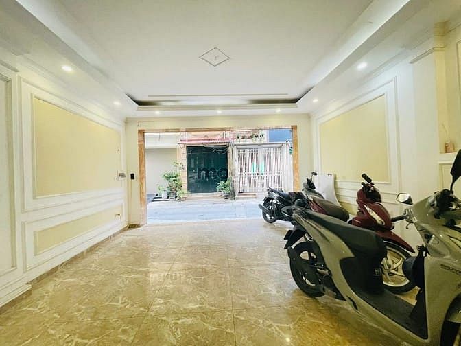 Hình ảnh Bán Nhà Mặt Phố Đông Quan - Quận Cầu Giấy - Dt 60m2 x 7 tầng