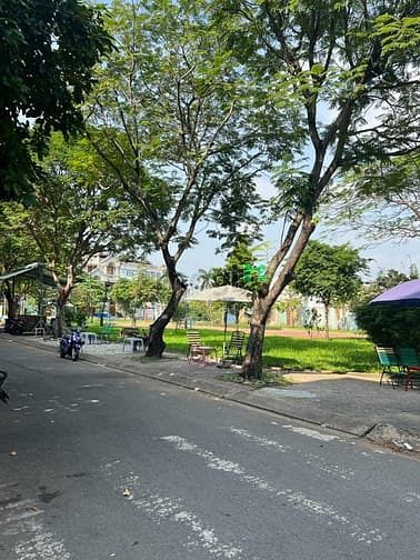 Hình ảnh Bán đất khu Ao Sen Tên Lửa, p Bình Trị Đông B, DT: 5x20m, giá 10 Tỷ