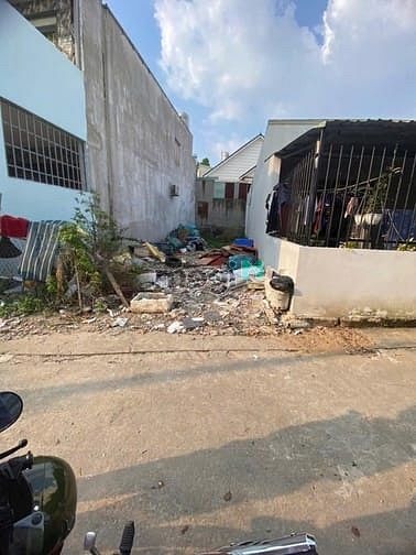 Hình ảnh Cần bán gấp đất Phú Hoà ngay trường học chỉ 2ti180