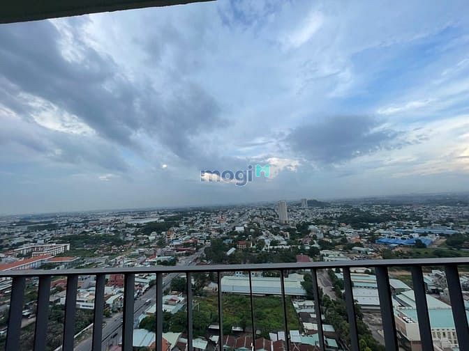 Hình ảnh Cho thuê 2PN - 2WC full nộithất Bcons Plaza, gần làng đại học Quốc Gia