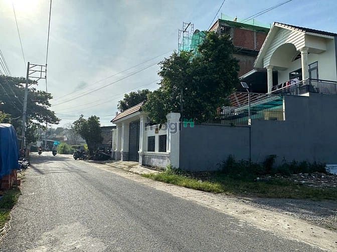 Hình ảnh Đất Phú lợi bán gấp 5x21 nhựa 6m thông chỉ 3ti1