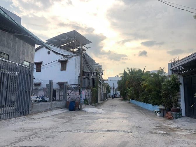 Hình ảnh Bán lô đất hẻm ô tô đường 339, Phước Long B, Quận 9 giá 6,2 tỷ