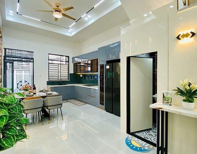 Hình ảnh SIÊU RẺ!! 253 Cách Mạng Tháng 8,P12,Quận 10,54m2,3 tỷ 950, sổ sạch