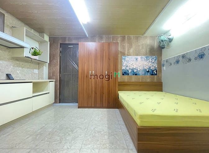Hình ảnh CHDV full NT đối diện toà nhà Viettel có cửa sổ mát