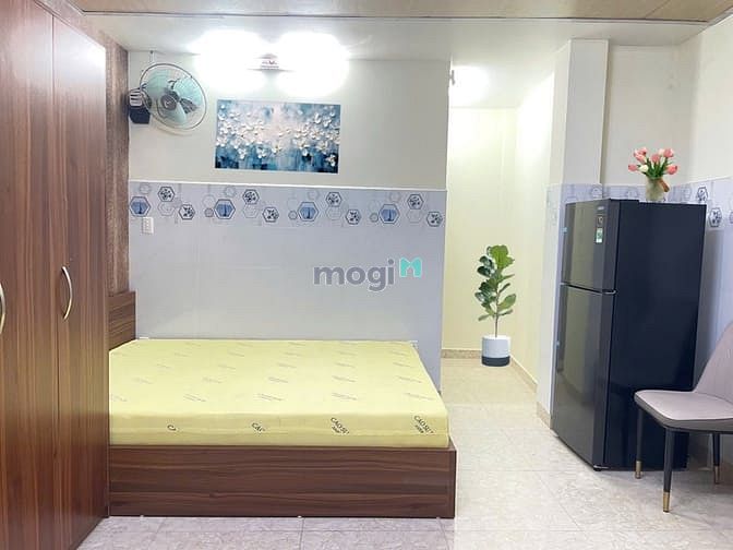 Hình ảnh CHDV full NT đối diện toà nhà Viettel có cửa sổ mát