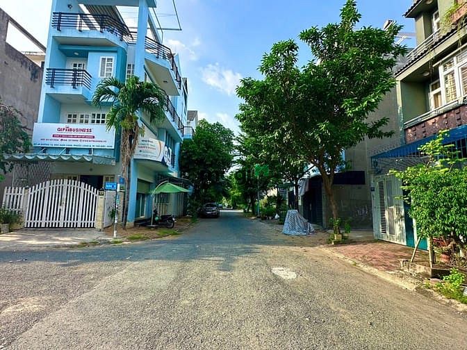 Hình ảnh Bán nền nhà phố KDC Nam Long, Phước Long B, Quận 9 giá 8 tỷ/90m2