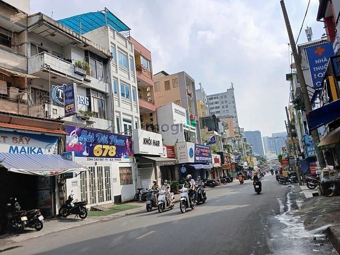 Hình ảnh MT Cao Đạt 172 P1 Q5 ; cấu trúc nhà 5 tầng chỉ 11 tỷ
