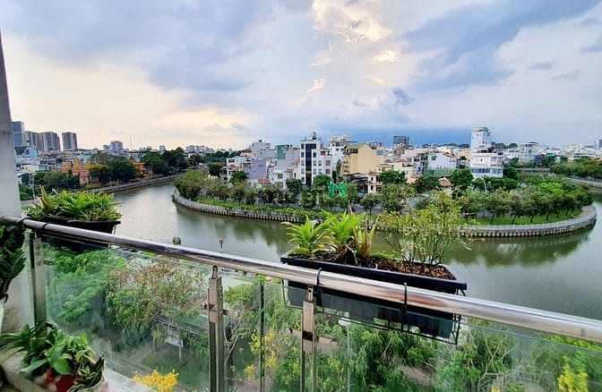 Hình ảnh Mb6623 nạp rút nhanh chóng studio ban công full nội thất có thang máy ngay mặt tiền bờ kè