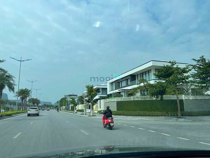 Hình ảnh Cần bán ô đất biệt thự mặt biển Vịnh Hạ Long, gần bãi tắm.