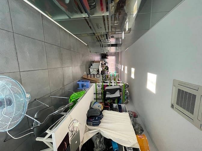 Hình ảnh Bán nhà 5 tầng - 7x20 - có thang máy - hẻm xe tải
