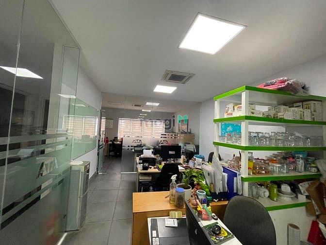 Hình ảnh Bán nhà 5 tầng - 7x20 - có thang máy - hẻm xe tải