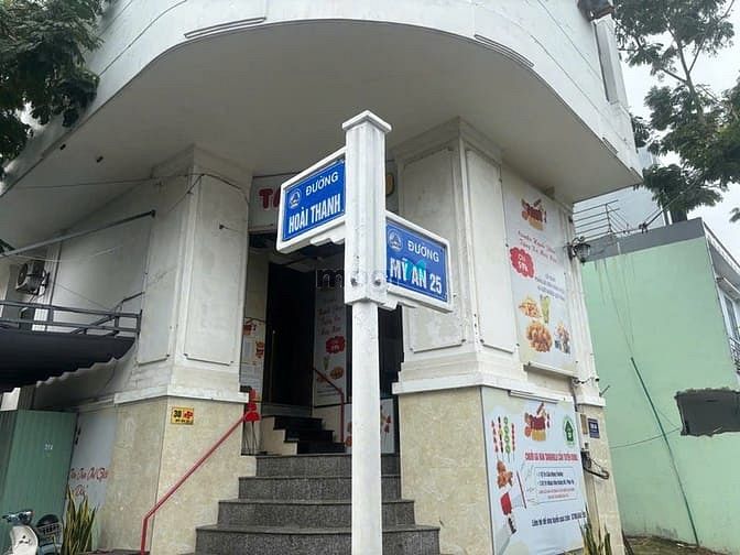 Hình ảnh Bán lô đất 100m2 đường Mỹ An 25 gần Đại Học Kinh Tế Đà Nẵng