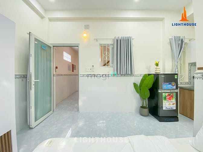 Hình ảnh Chính chủ cho thuê studio sạch sẽ, full nội thất giáp Phan Huy Ích