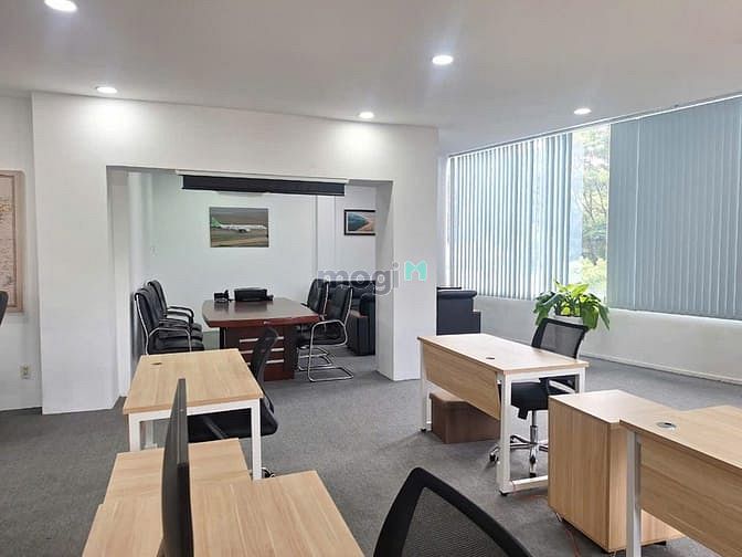 Hình ảnh Một sàn 90m2 có nội thất duy nhất tại MT Phan Đình Giót, Tân Bình