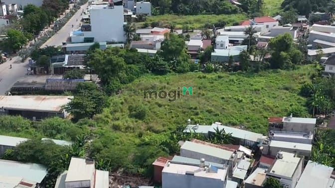 Hình ảnh Bán lô đất 4855 m2 kế VinCom Q.9 đường Phước thiện 25tr/m2