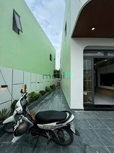 Hình ảnh Chủ cần bán nhà 1 trệt, 1 lầu, 7,5x20 gần KCN Cầu Tràm