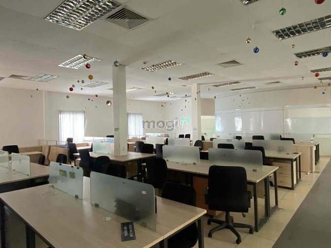 Hình ảnh Cho thuê Tòa Nhà DTSD 1000m2, đường Phan Xích Long