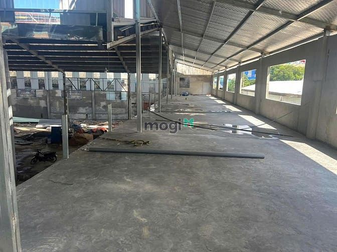 Hình ảnh Cho Thuê Kho 2250m2 Phan Huy Ích, P.15, Tân Bình. DT: 35x70m