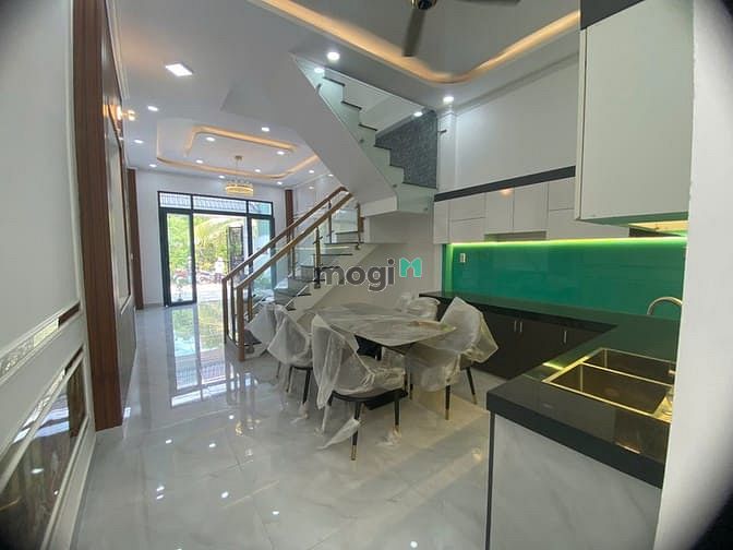 Hình ảnh Bán nhà giá rẻ - xe hơi đường Đinh Đức Thiện – 4PN, gần KCN CẦU TRÀM