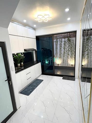 Hình ảnh Nhà Đẹp Chất Lượng Cao - Vị Trí Đắc Địa Đống Đa - Full Nội Thất