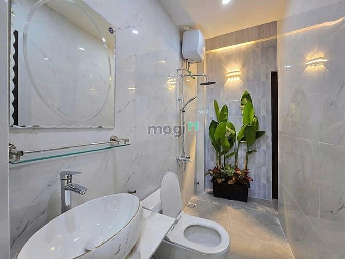 Hình ảnh Cho thuê nhà 351E Lê Văn Sỹ, Phường 13, Quận 3
