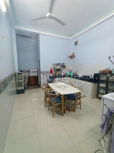 Hình ảnh 4,9 tỷ nhà 2 tầng hẻm xe hơi HBP Thủ đức