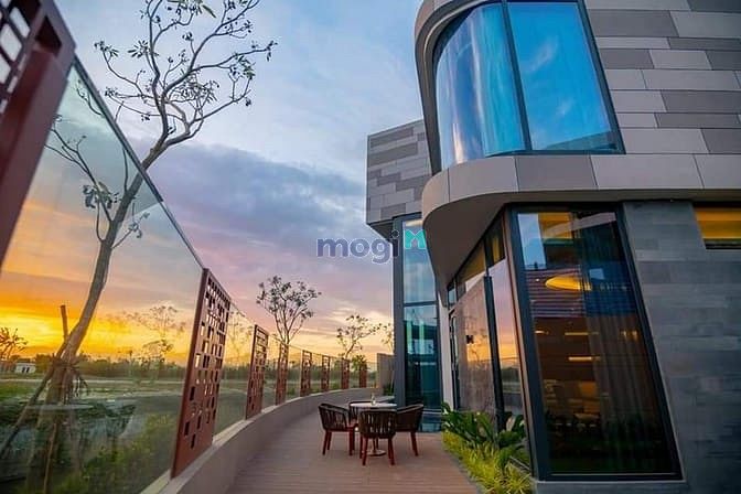 Hình ảnh CC-Định cư Mỹ bán căn villa tâm huyết 400m2 view kênh sinh thái chill