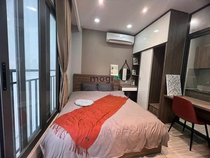 Hình ảnh Siêu phẩm 1PN 28m2 full NT có thang máy ngay mặt tiền Hồ Văn Huê