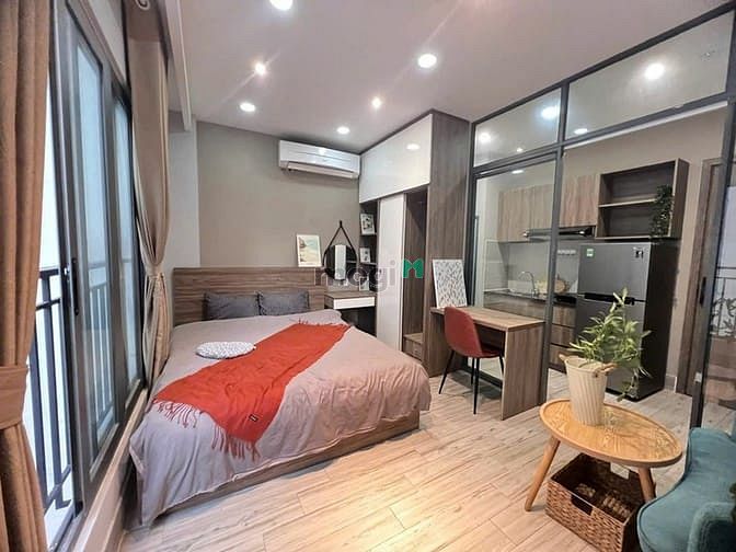 Hình ảnh Siêu phẩm 1PN 28m2 full NT có thang máy ngay mặt tiền Hồ Văn Huê