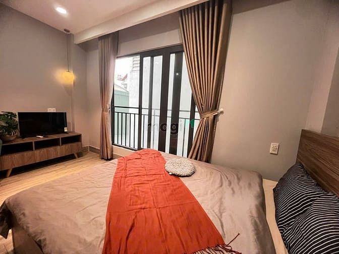 Hình ảnh Siêu phẩm 1PN 28m2 full NT có thang máy ngay mặt tiền Hồ Văn Huê